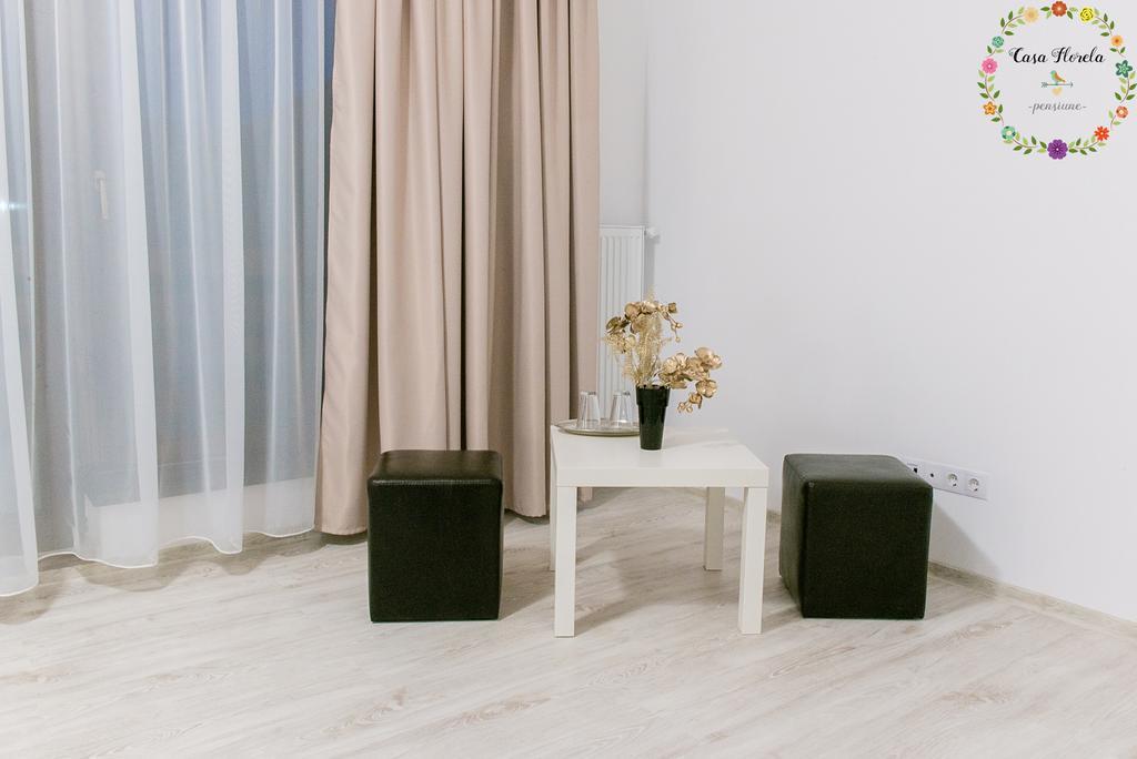 Pensiunea Casa Florela Capusu Mic エクステリア 写真